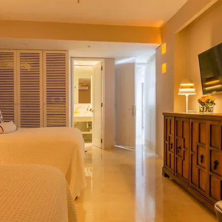 Casa La Merced By Mustique Hotel 5*